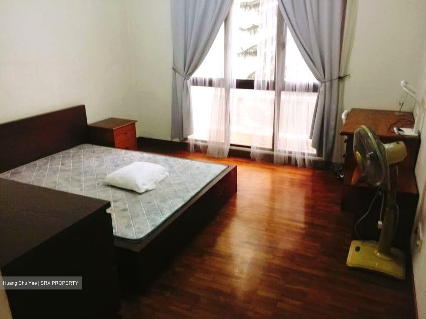 Seletaris (D27), Condominium #604935601